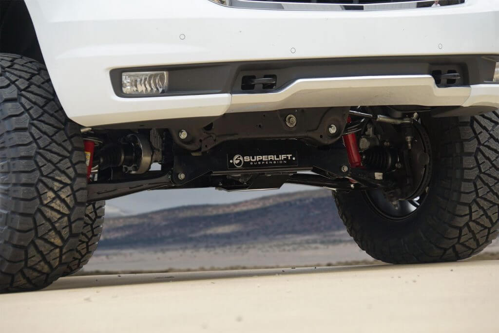 SuperLift 6.5" Lift Kit For 2015-2016 Chevy Tahoe 1500 4WD with OE CAST Steel Control Arms