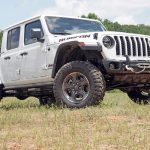 Superlift 2.5" Leveling Kit For 2020 Jeep Gladiator JT 4WD 4Dr, inc. Rubicon (non-Overland)