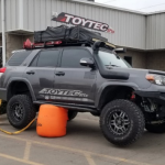 ARB Bushranger X-Jack Kit 4400lb 72X10 Lifts with Air from Exhaust or Compressor - on a 4runner by toytec side view