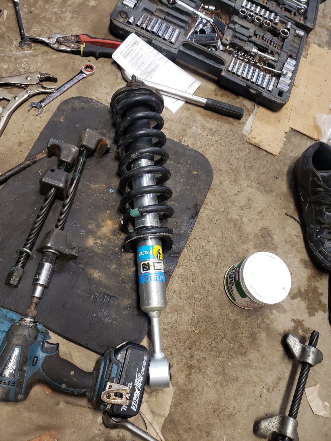 Bilstein 5100 Adjustable 0-2.5