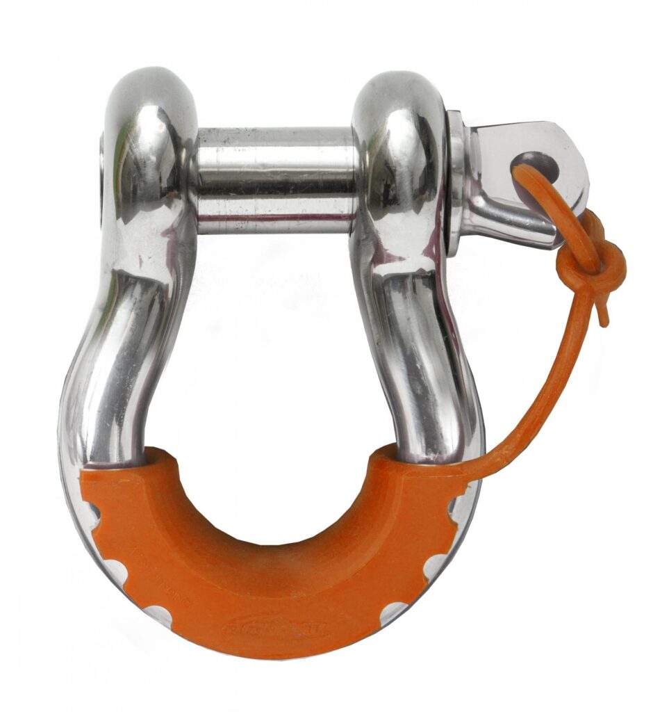 Daystar Locking D Ring Isolators Orange Pair KU70058AG