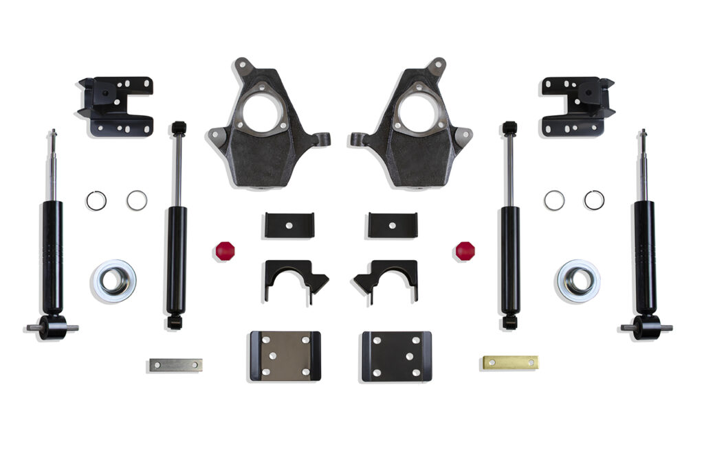 MaxTrac Lowering Kit with Spindles/Struts for 2007-2016 Silverado/Sierra 1500-K331336S