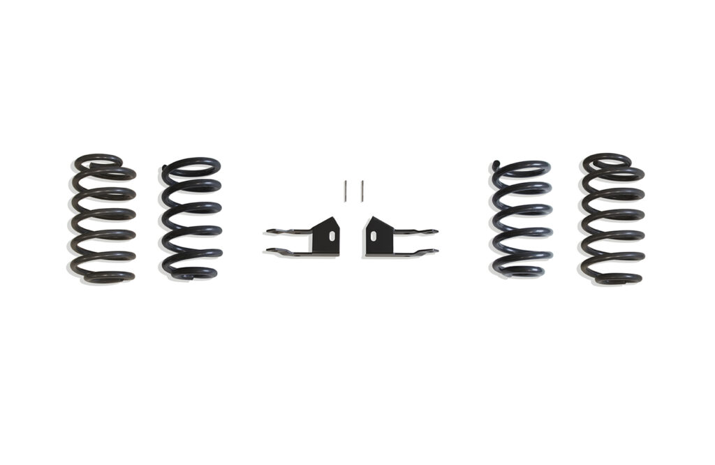 MaxTrac 2"/4" Lowering Kit with Coils for Non-MagneRide for 2015-2020 Tahoe/Yukon/Escalade-K331623