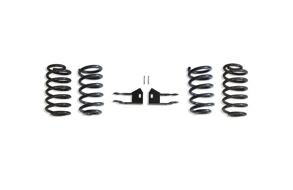 MaxTrac 2"/4" Lowering Kit with Coils for Non-MagneRide for 2015-2020 Tahoe/Yukon/Escalade-K331624