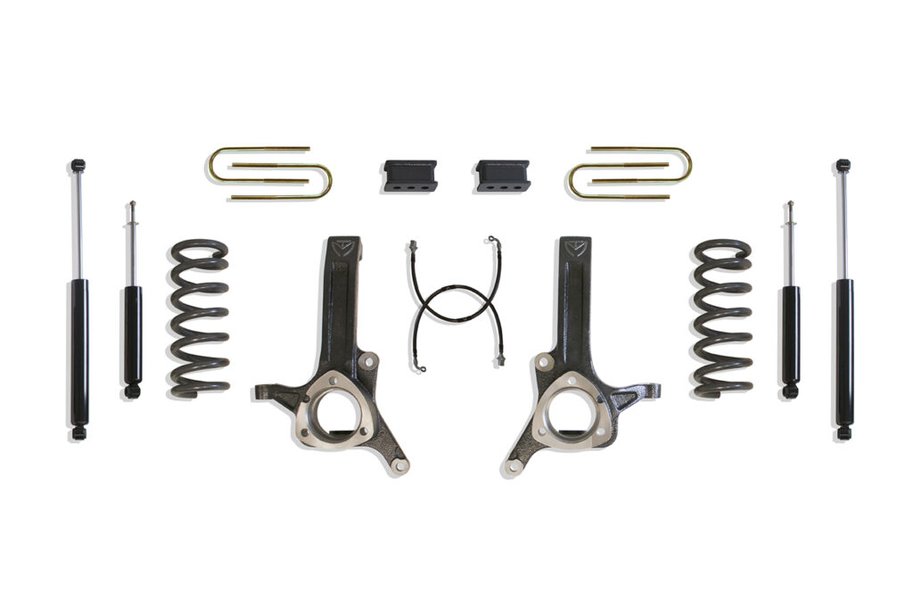 MaxTrac 6.5" Lift Kit with 4.125" x 13.5" U-Bolts for 2003-2008 RAM 2500/3500 & 1500 Mega Cab 2WD 5.7L-K882262L