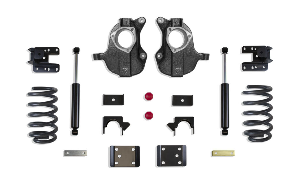 MaxTrac 4″/6″ Lowering Kit with Spindles/Coils for 2016-2018 Silverado/Sierra 1500-KC331546-8