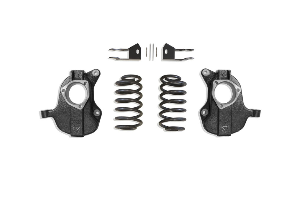 MaxTrac 2"/3" Lowering Kit with Spindles for MagneRide for 2015-2020 GM SUV-KC331623A