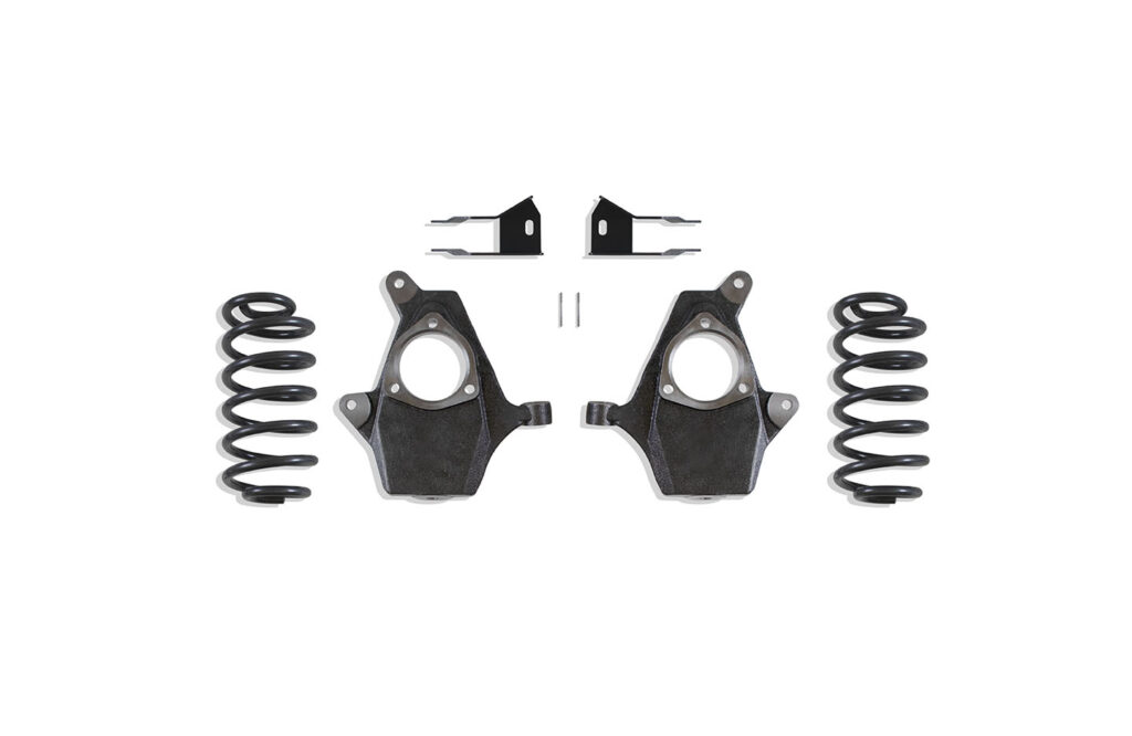 MaxTrac 2"/3" Lowering Kit with Spindles for 2007-2014 GM SUV-KS331223