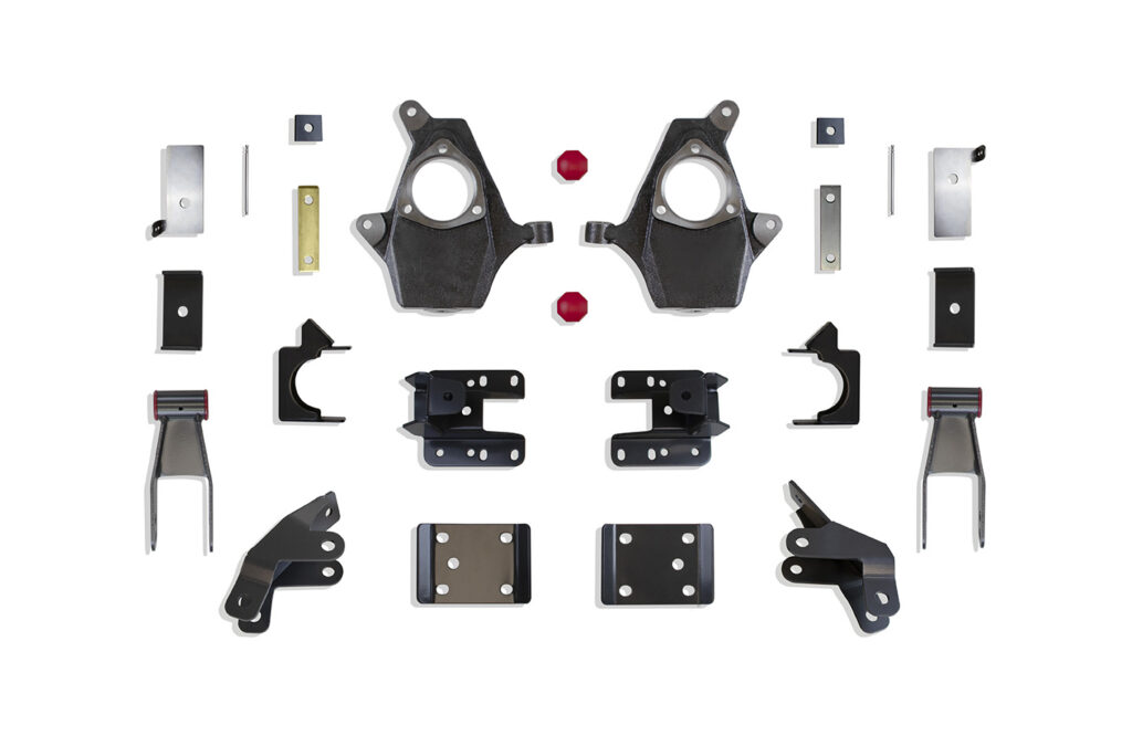 MaxTrac 2"/4" Lowering Kit with Spindles and Cast Steel Arms for MagneRide Models for 2014-2016 Silverado/Sierra 1500-KS331324M