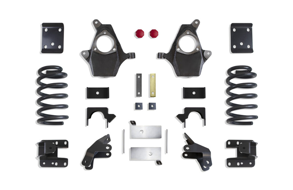 MaxTrac 4"/6" Lowering Kit with MagneRide