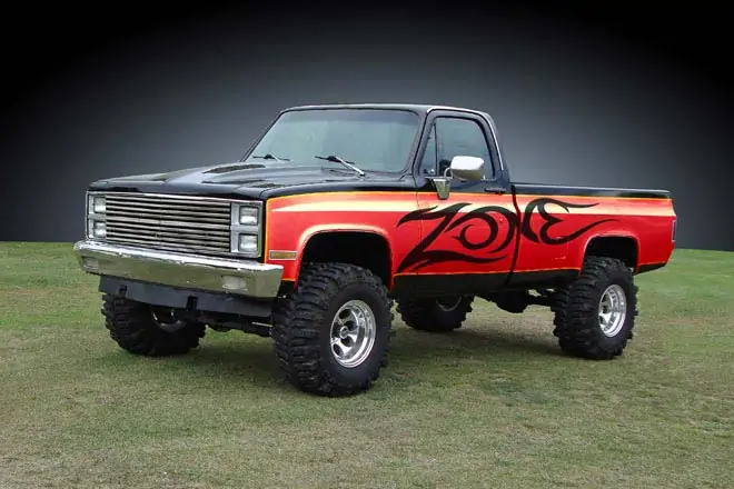 Zone Offroad 4" Leaf Springs Lift Kit 1973-1987 Chevy/GMC 1/2 Ton Pickup & SUV