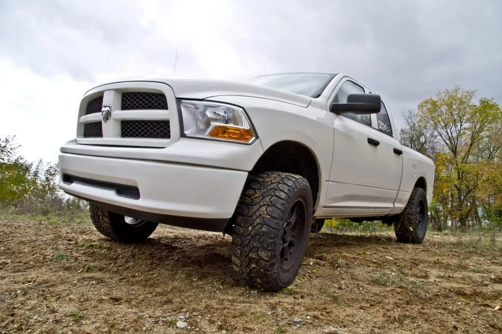 Zone Offroad 4" UCA & Body Lift Kit 2009-2011 Ram 1500