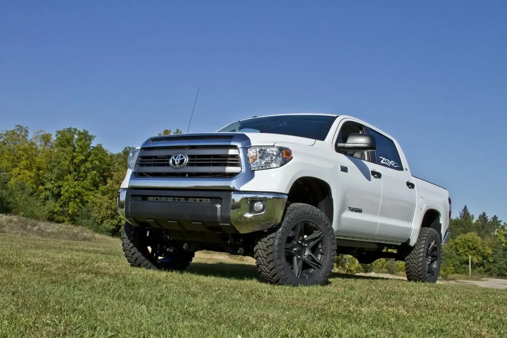 Zone Offroad 5" IFS System Lift Kit 2016 Toyota Tundra 4x4