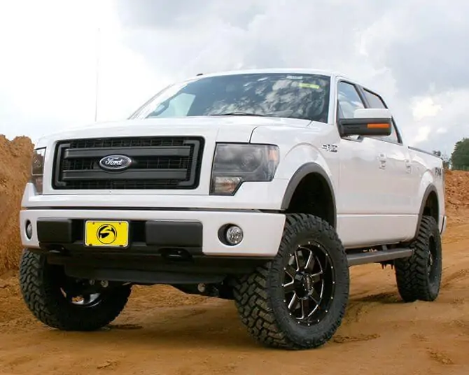 SuperLift 4.5" Lift Kit For 2009-2014 Ford F-150 4WD - with Superide Rear Shocks