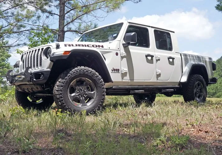 Superlift 2.5" Leveling Kit For 2020 Jeep Gladiator JT 4WD 4Dr, inc. Rubicon (non-Overland)