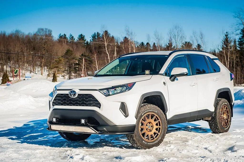 LP Aventure 1.5" Lift Kit For 2019-2020 Toyota Rav4