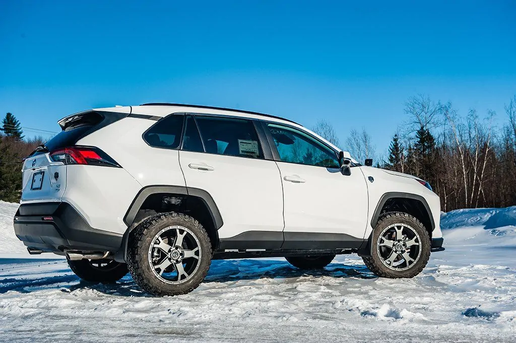 LP Aventure 1.5" Lift Kit For 2019-2020 Toyota Rav4