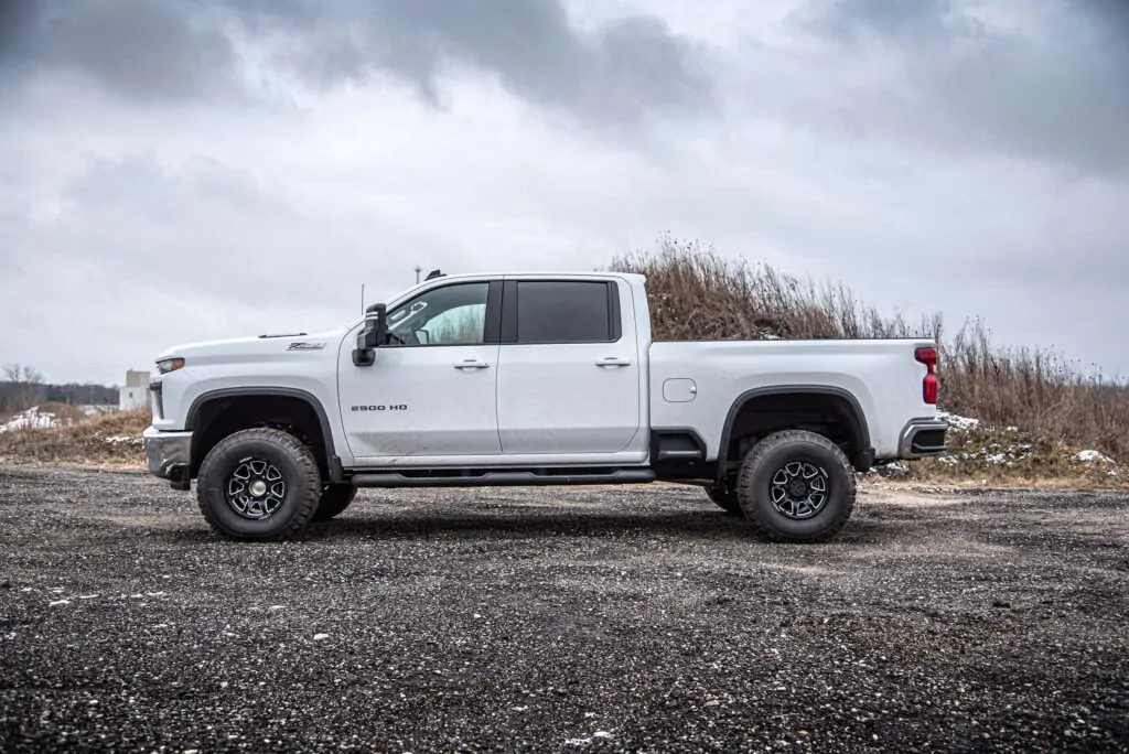 Zone Offroad Adventure Series 3" Lift Kit For 2020 GMC Sierra 2500HD