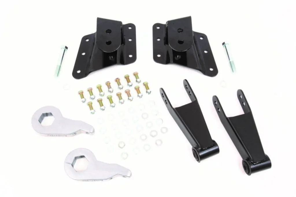 McGaughy's 2-5"" Lowering Kit For 2001-2003 Chevy 1500HD 2wd/4wd 33083