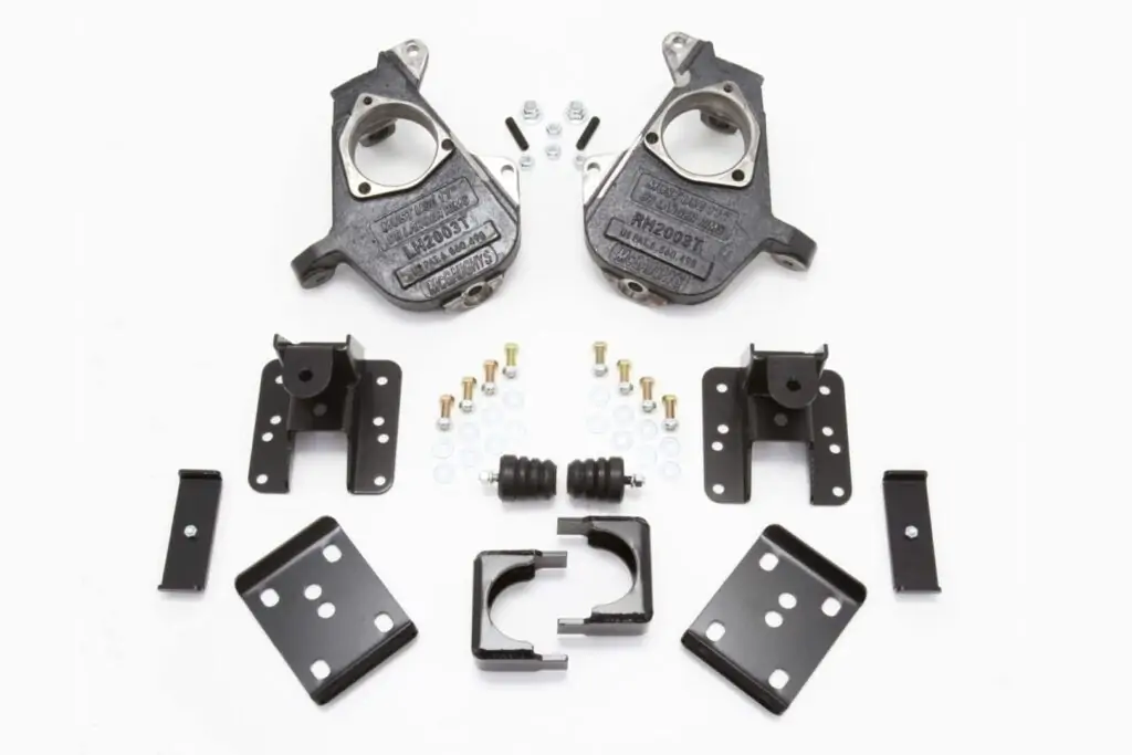 McGaughy's 2-4 Lowering Kit for 1999-2006 GM 1500 Trucks 2WD-4WD_93048